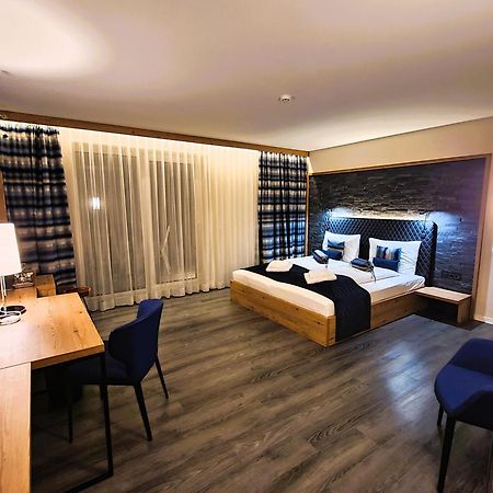 Privat & Boutique Hotel Plauer See Fuenfseen Екстер'єр фото